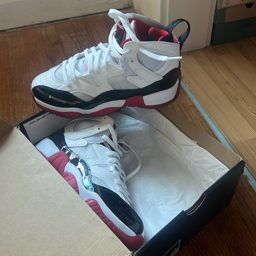Jumpman Two Trey